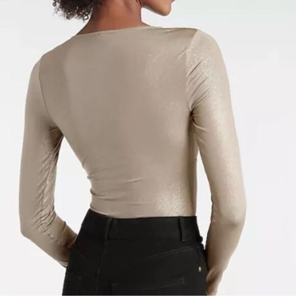 EXPRESS NWT Body Contour Metallic Twist Front Thong Bodysuit Gold Size Medium - Picture 2 of 8